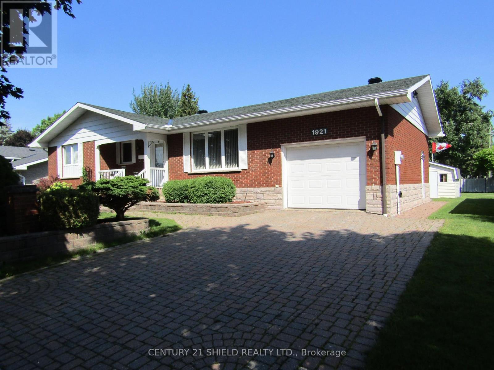 Property at 1921 CONCORDE AVENUE image 2