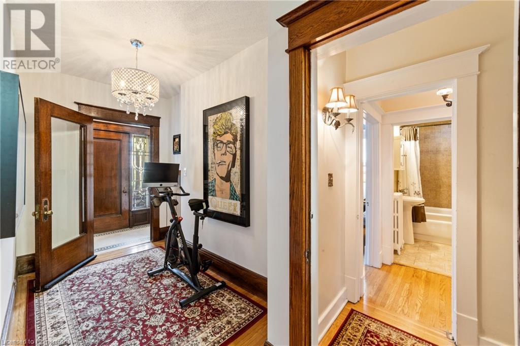 Property at 91 BARNESDALE Boulevard image 4