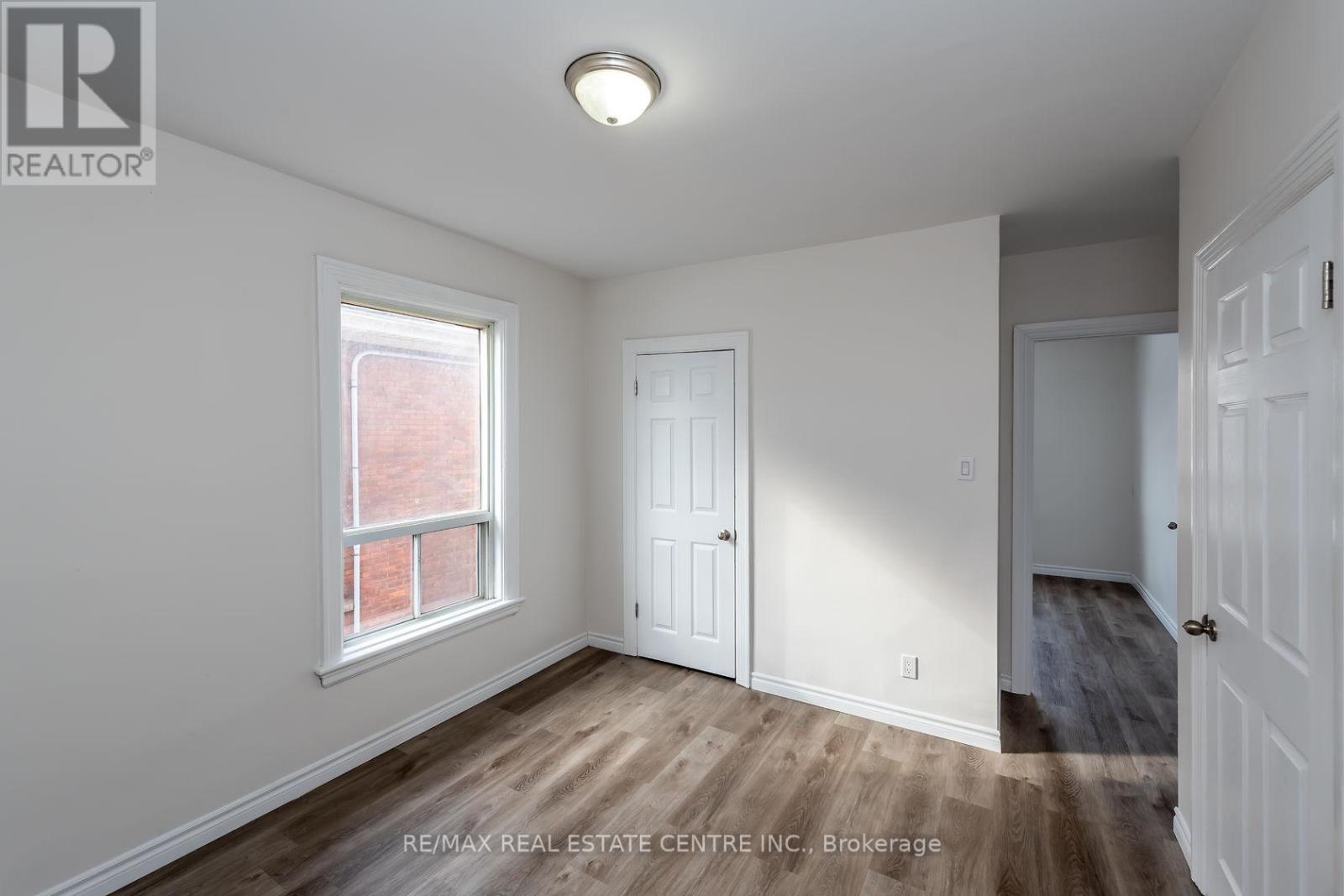 2 - 191 Sherman Avenue S, Hamilton, Ontario  L8M 2R2 - Photo 8 - X12241607