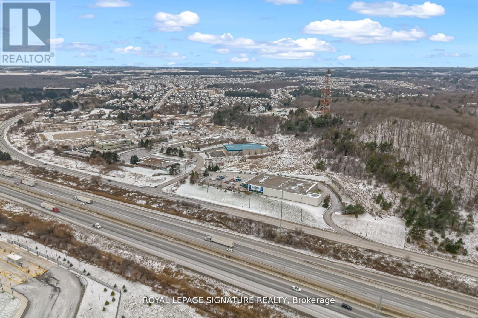 6 Executive Place, Kitchener, Ontario  N2P 2N4 - Photo 15 - X12241641