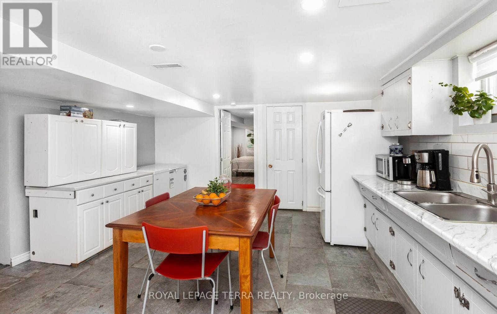 6267 Montrose Road, Niagara Falls (West Wood), Ontario  L2H 1L7 - Photo 24 - X12241653