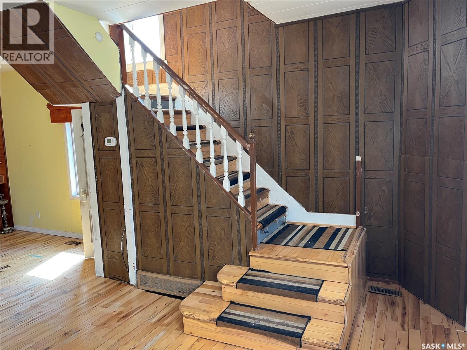 317 Moore Street, Foam Lake, Saskatchewan  S0A 1A0 - Photo 9 - SK010367