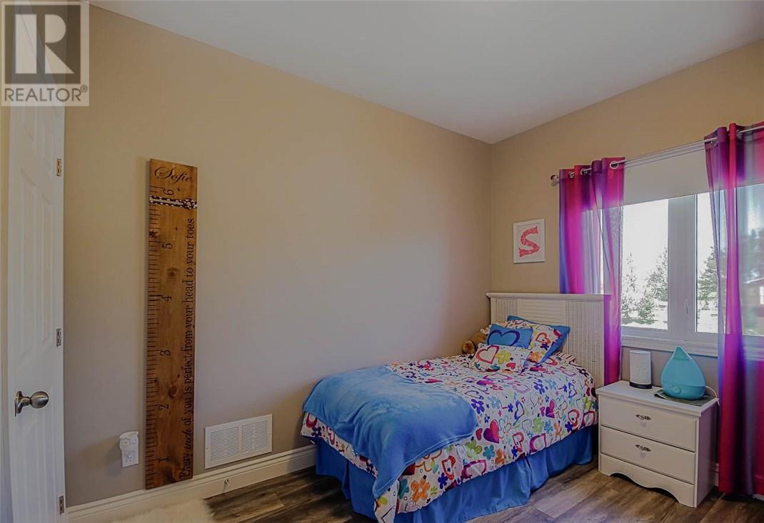 196 Schreyer Street, Hanmer, Ontario  P3P 0E3 - Photo 13 - 2123107
