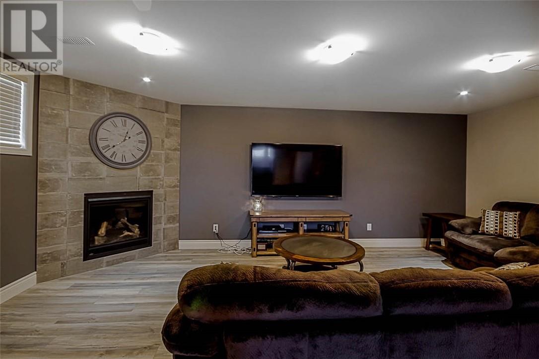 196 Schreyer Street, Hanmer, Ontario  P3P 0E3 - Photo 17 - 2123107