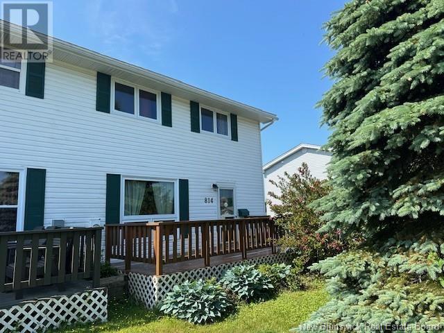 Property at 814 Danells Drive image 1