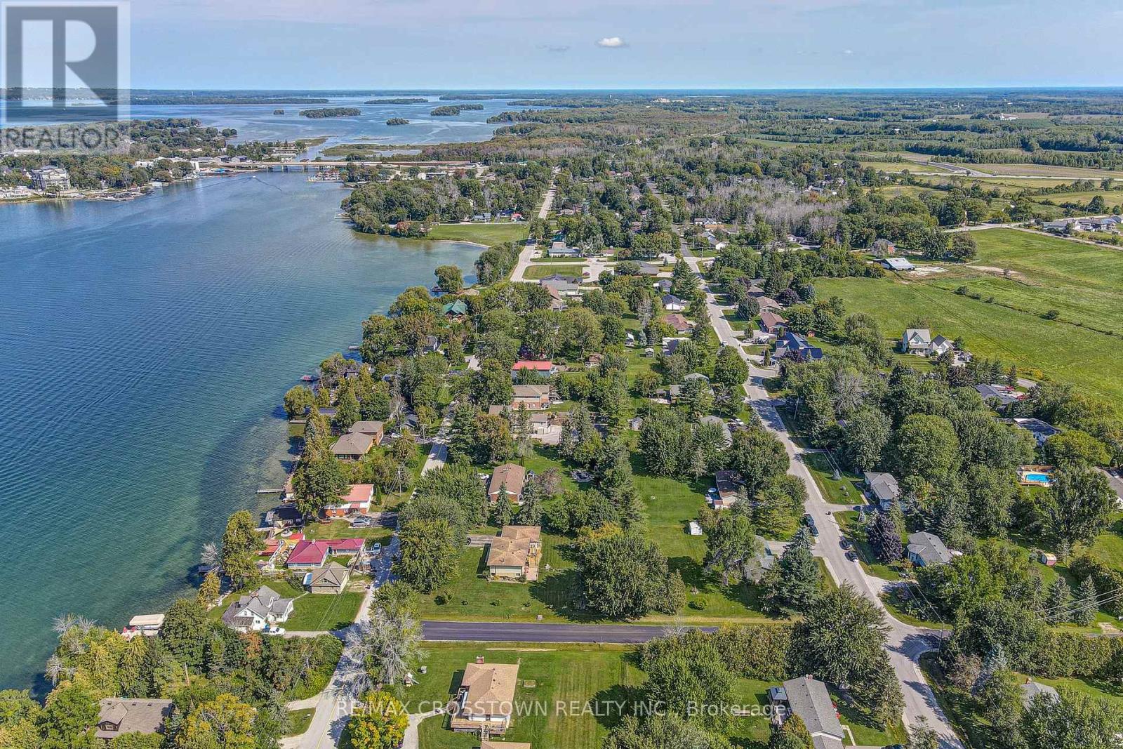 4705 Anderson Avenue, Ramara, Ontario  L3V 6H7 - Photo 18 - S12224547