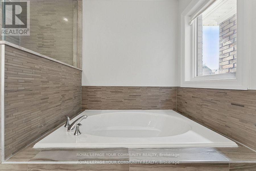 58 Wells Orchard Crescent, King (King City), Ontario  L7B 0C6 - Photo 24 - N12241699