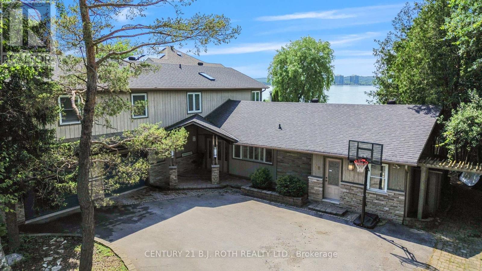 Property at 58 WHITE OAKS ROAD image 3