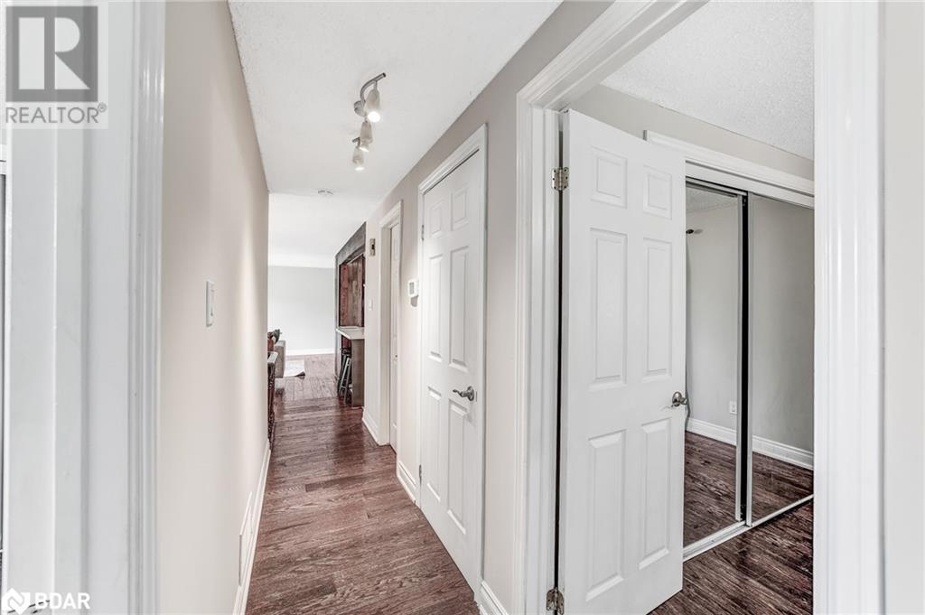 14 Chippawa Court, Barrie, Ontario  L4M 5N8 - Photo 24 - 40744626