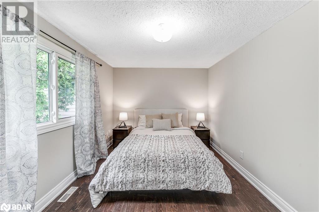 14 Chippawa Court, Barrie, Ontario  L4M 5N8 - Photo 28 - 40744626