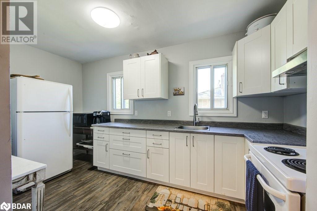 Photo 12 of 44 for 87 Dunkirk Drive