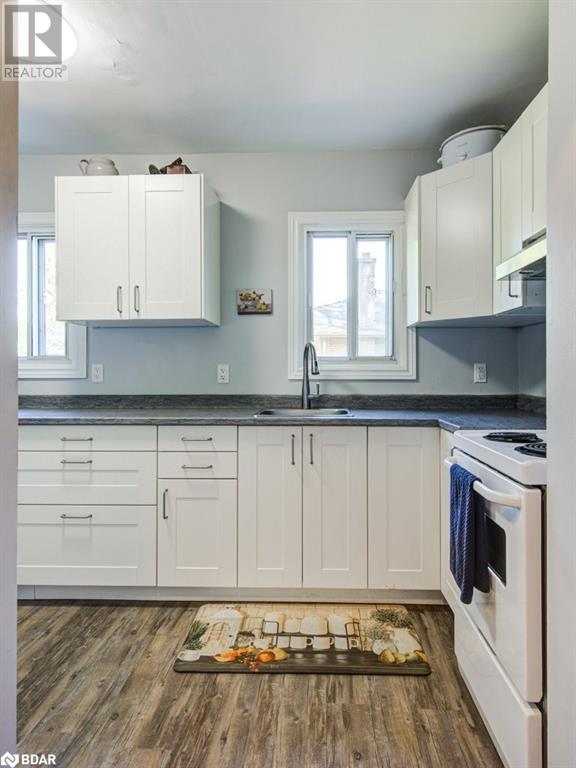 Photo 13 of 44 for 87 Dunkirk Drive