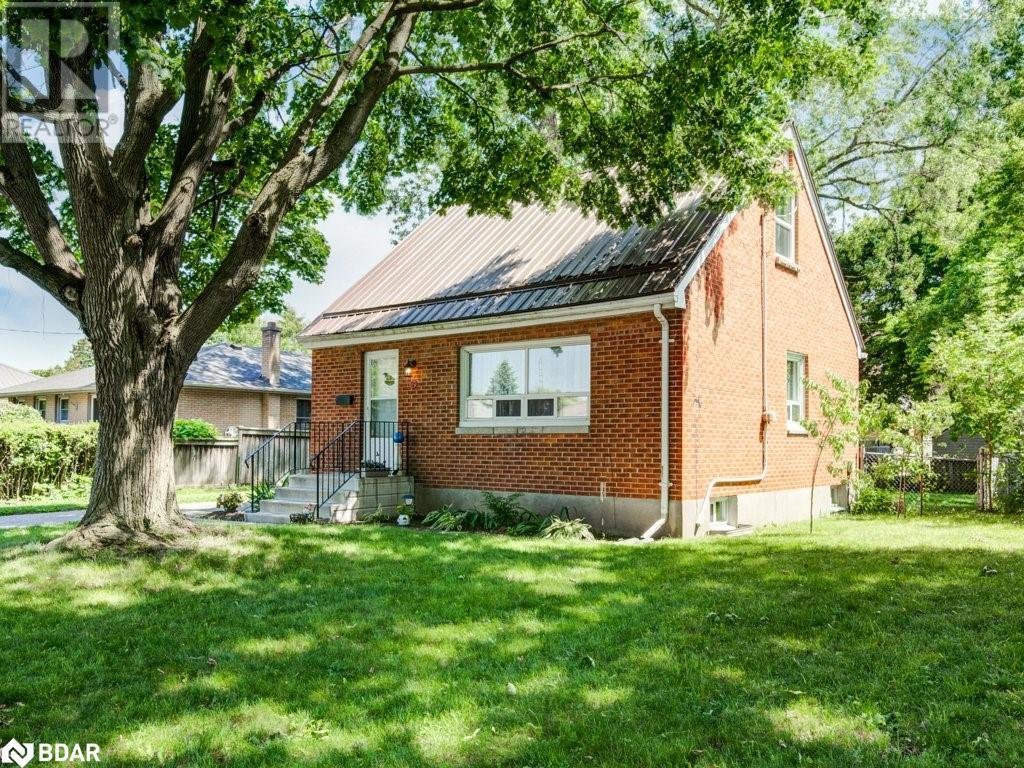 Photo 3 of 44 for 87 Dunkirk Drive