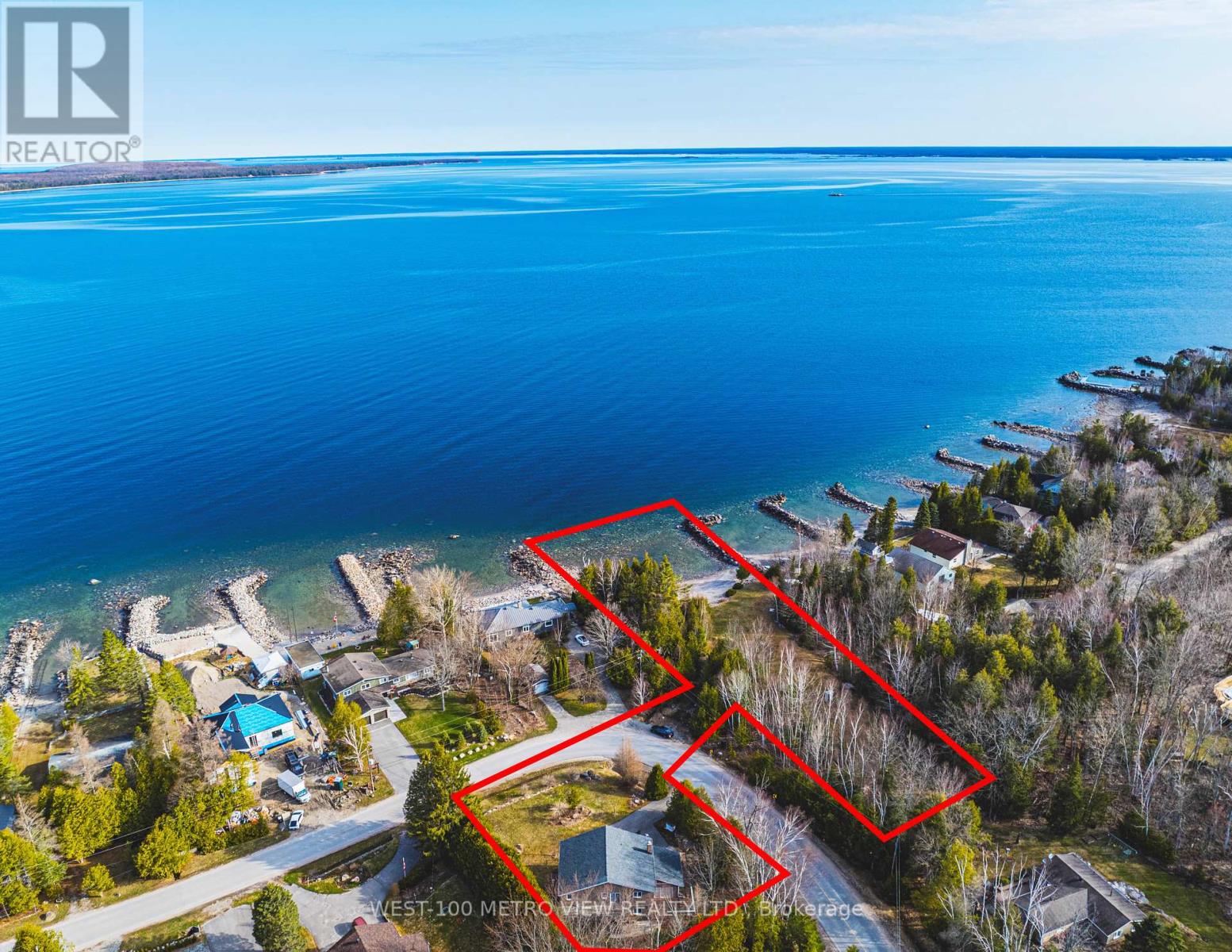Property at 2476 CHAMPLAIN ROAD image 2
