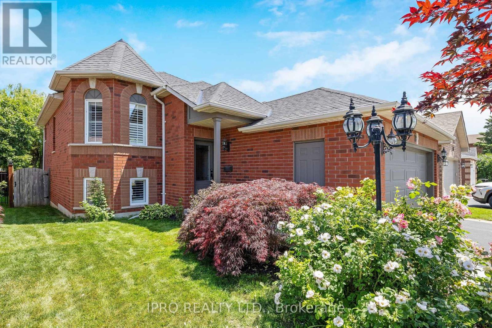 Property at 78 HARLEY AVENUE image 2