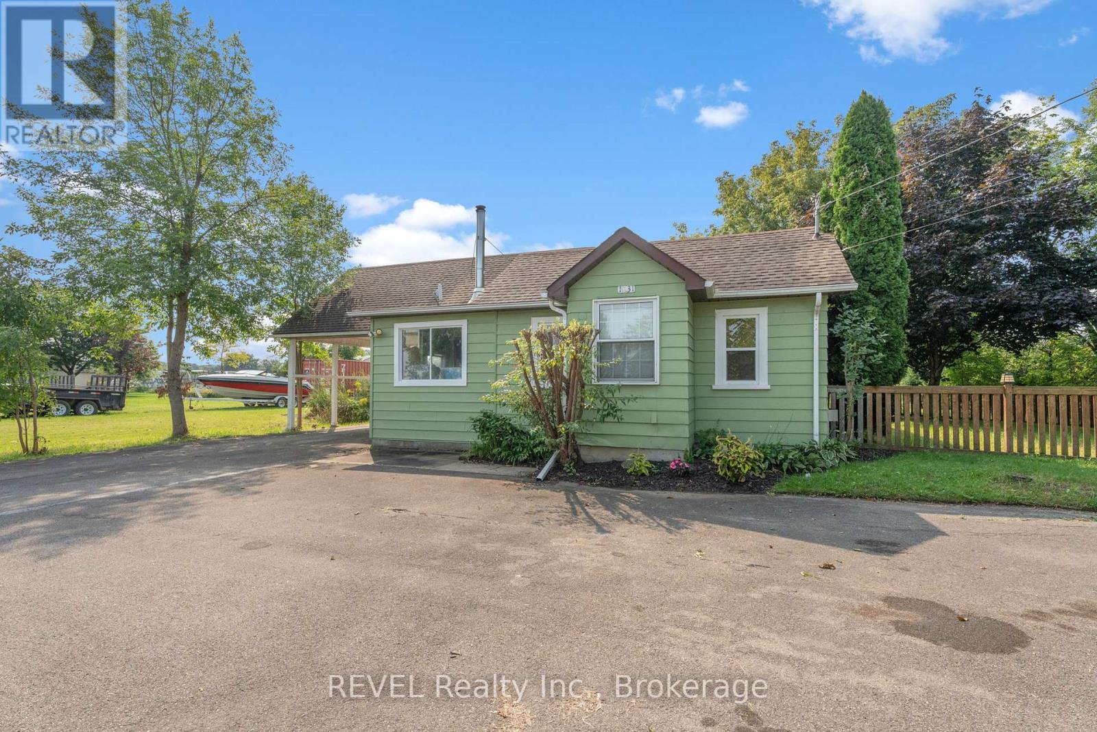 Property at 1031 LINE 8 ROAD image 4
