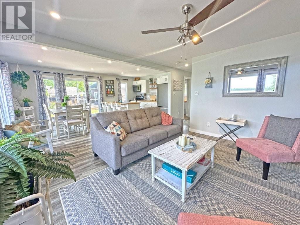 39 Hwy 625, Pamela Lake, Longlac, Ontario  P0T 2A0 - Photo 9 - TB251822