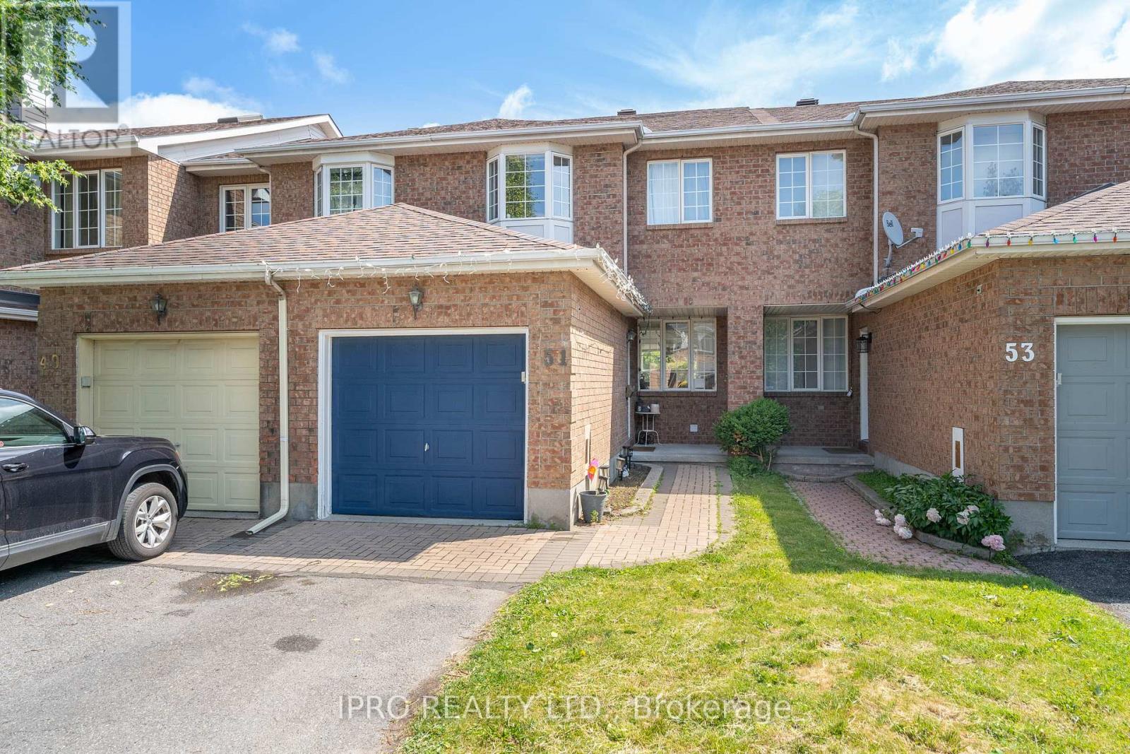 Property at 51 MULLCRAFT CRESCENT image 1