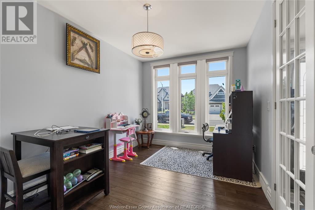 934 Chateau Avenue, Windsor, Ontario  N8P 0E6 - Photo 5 - 25015926