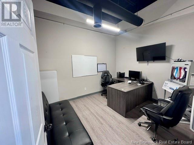 Property at 145 Somerset Street image 3