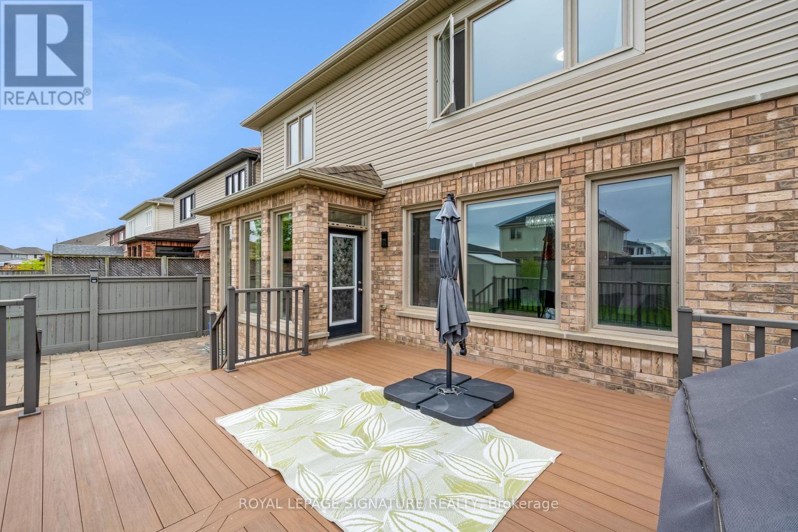 8 Miracle Way, Thorold, Ontario  L0S 1A0 - Photo 37 - X12206585
