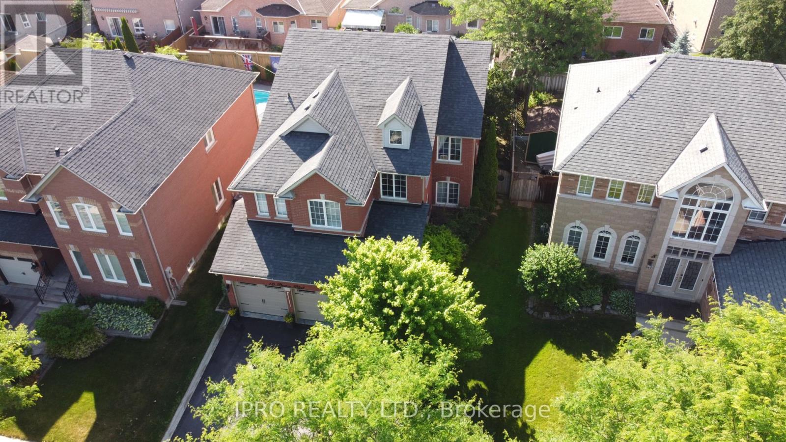 Property at 10 BERTON BOULEVARD image 1