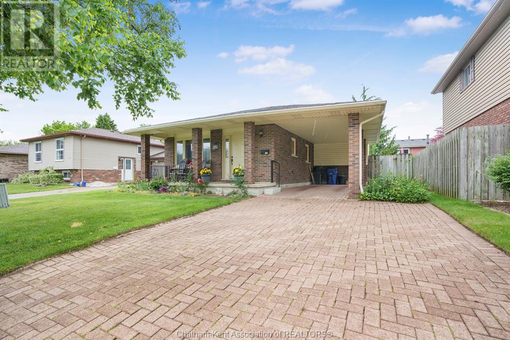 254 Merritt Avenue, Chatham, Ontario  N7M 3G1 - Photo 5 - 25015635