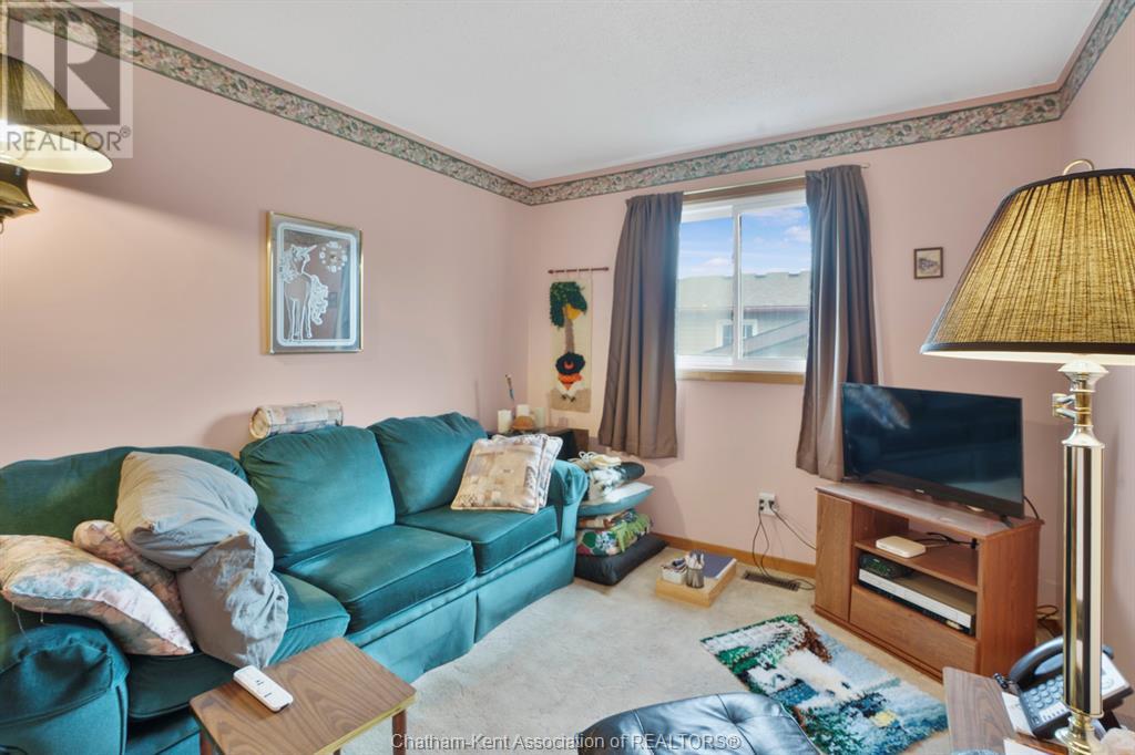 254 Merritt Avenue, Chatham, Ontario  N7M 3G1 - Photo 21 - 25015635