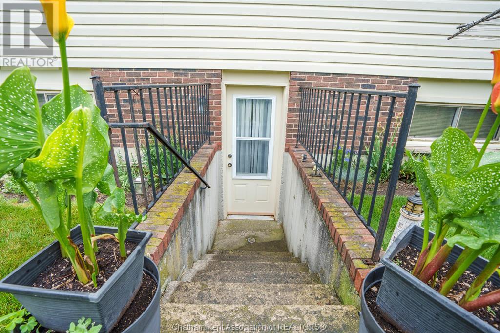 254 Merritt Avenue, Chatham, Ontario  N7M 3G1 - Photo 30 - 25015635