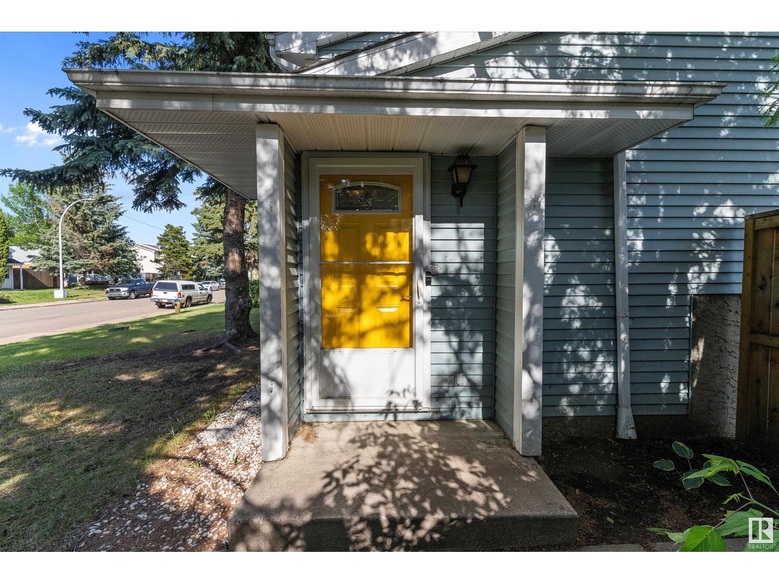 Property at 4703 36 AV NW image 5