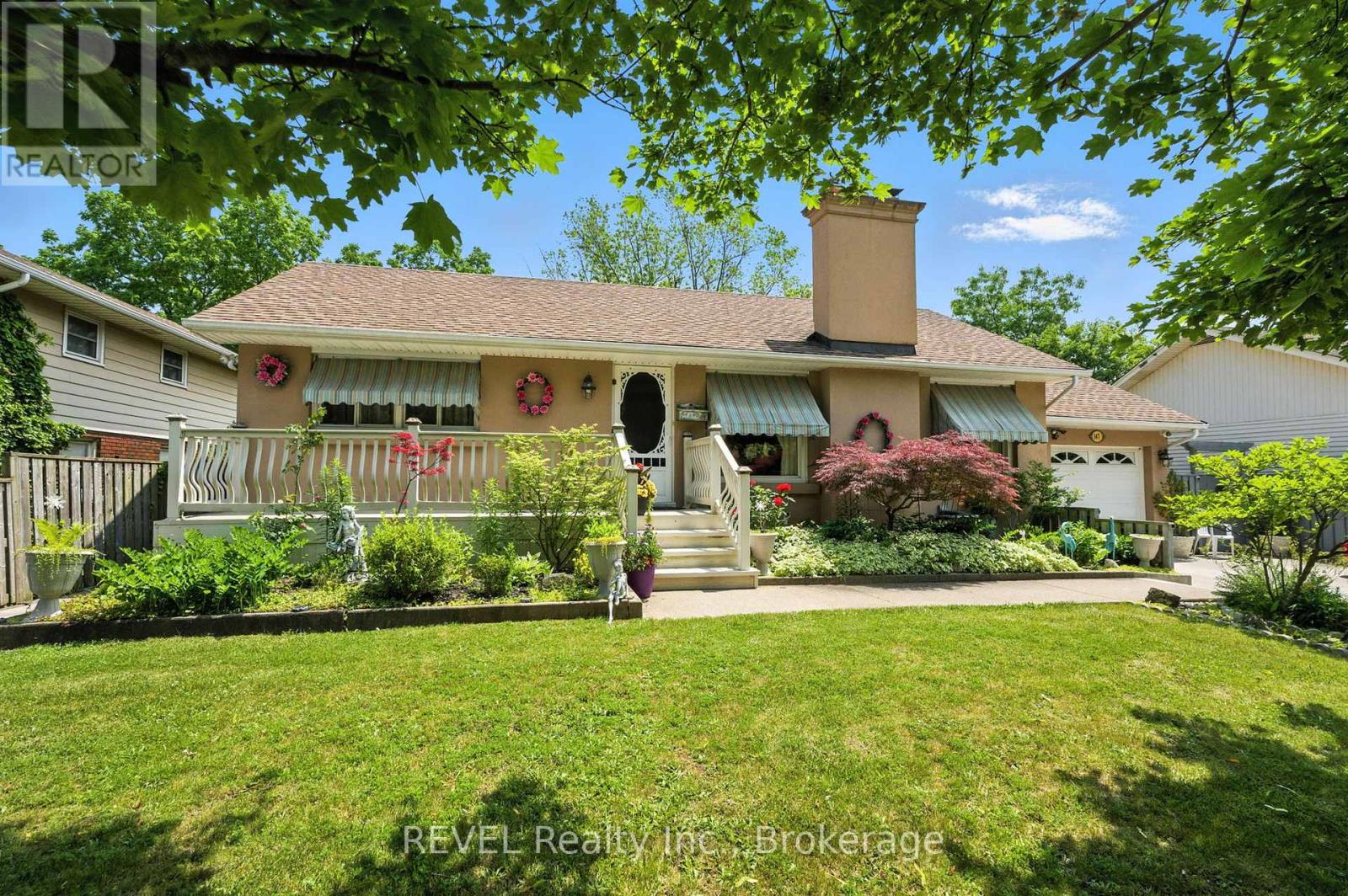 147 VILLAGE ROAD, St. Catharines, Ontario