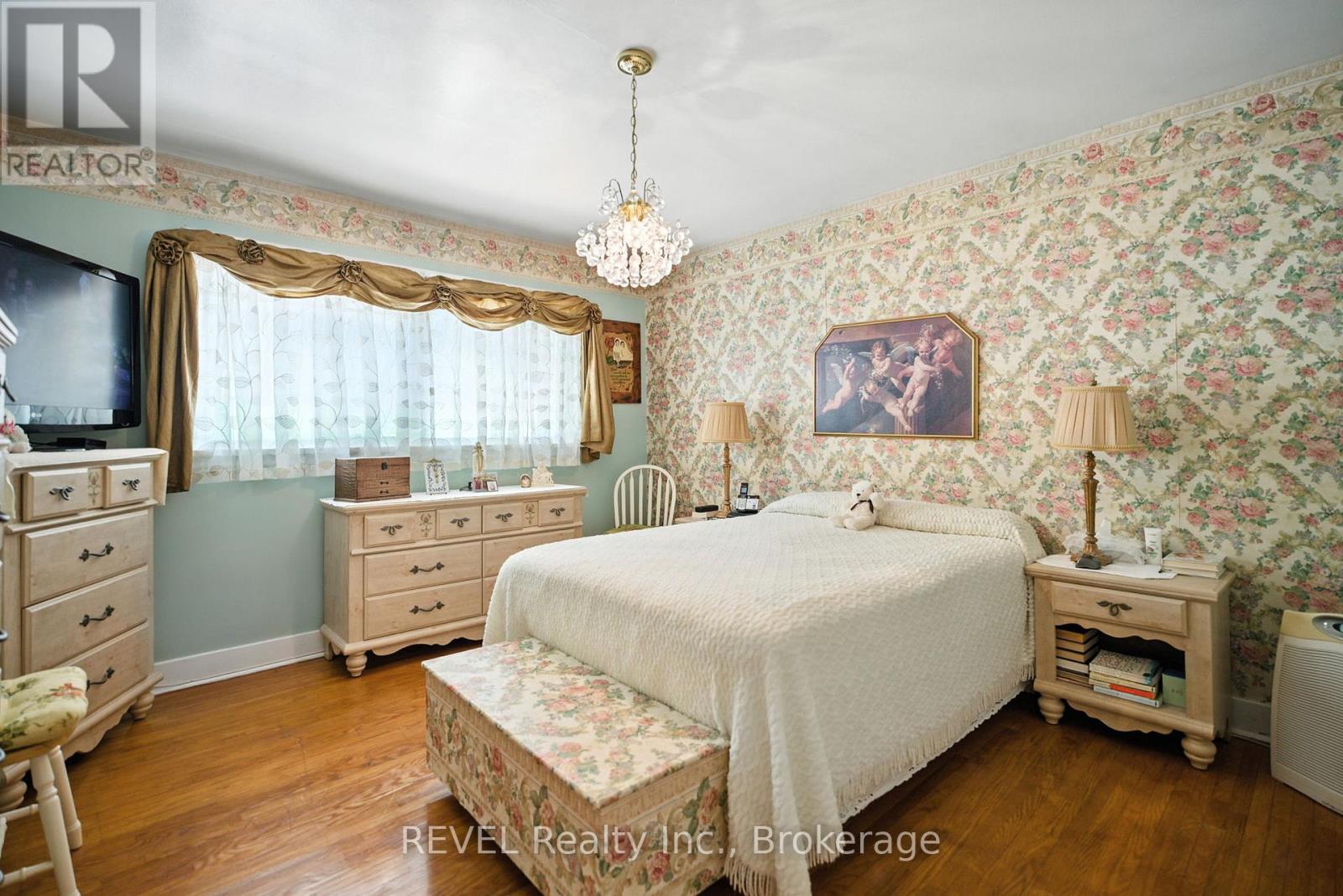 147 Village Road, St. Catharines, Ontario  L2T 3C4 - Photo 16 - X12241953