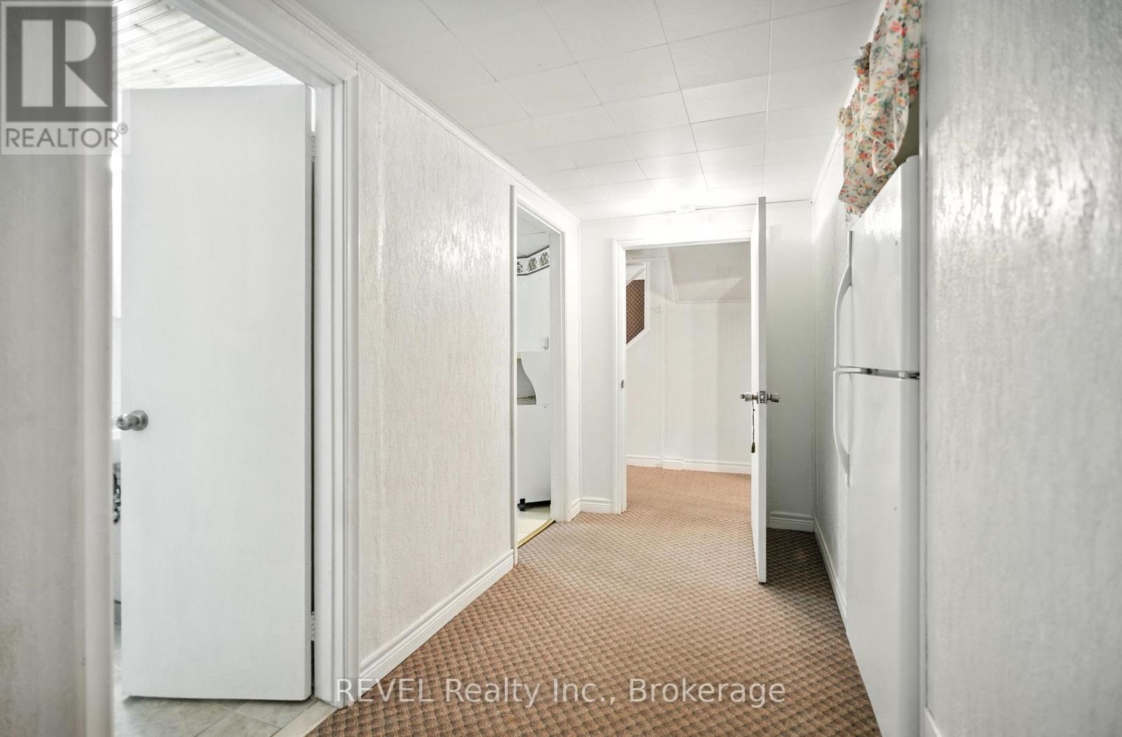 147 Village Road, St. Catharines, Ontario  L2T 3C4 - Photo 26 - X12241953