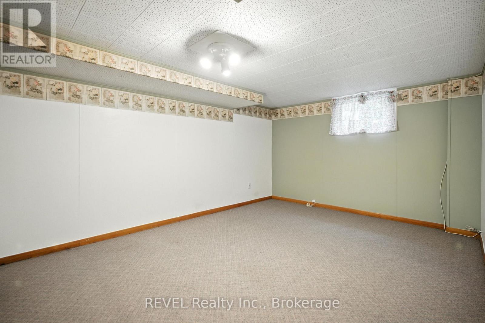 147 Village Road, St. Catharines, Ontario  L2T 3C4 - Photo 29 - X12241953