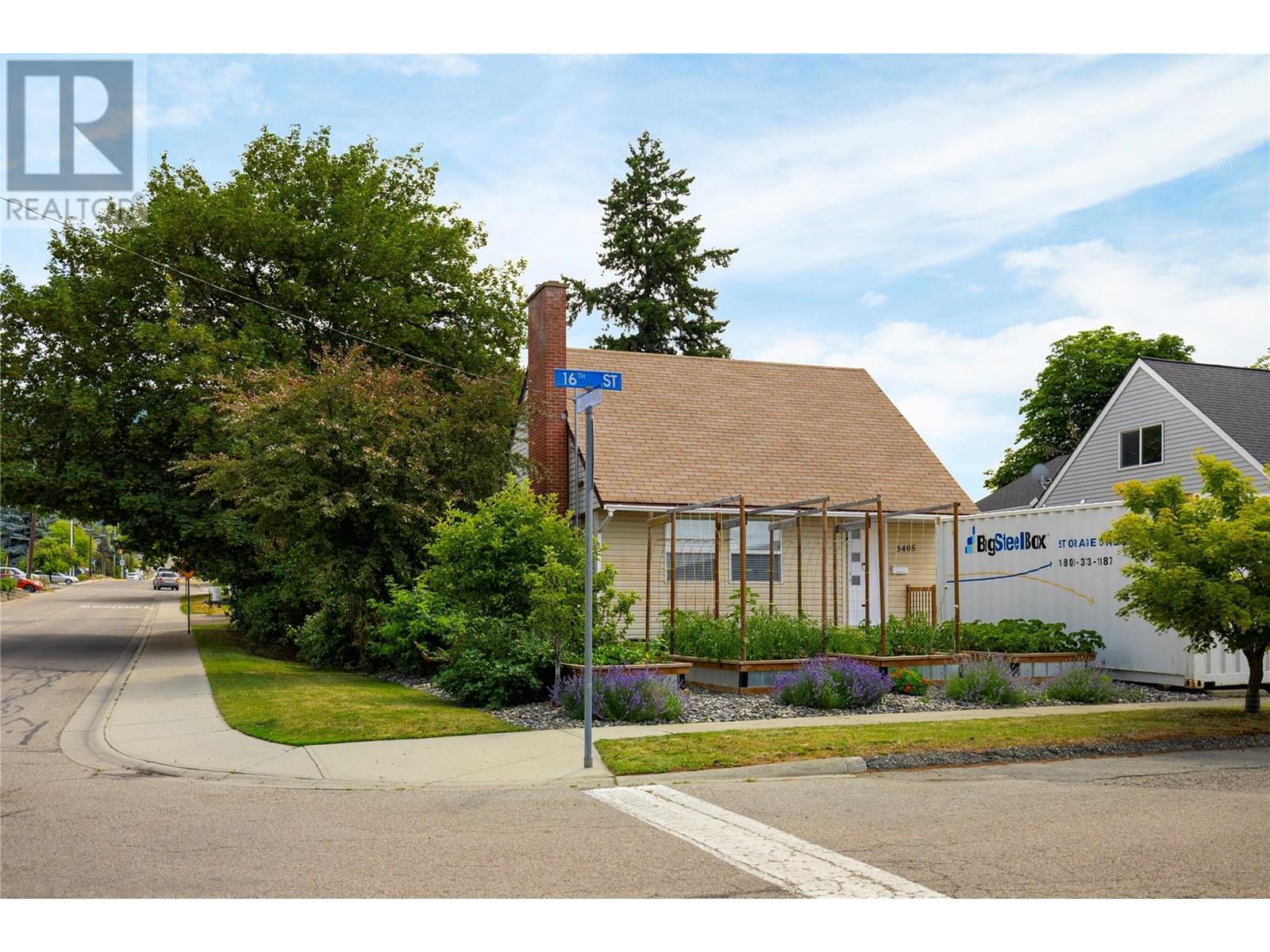 3405 16 Street, Vernon, British Columbia