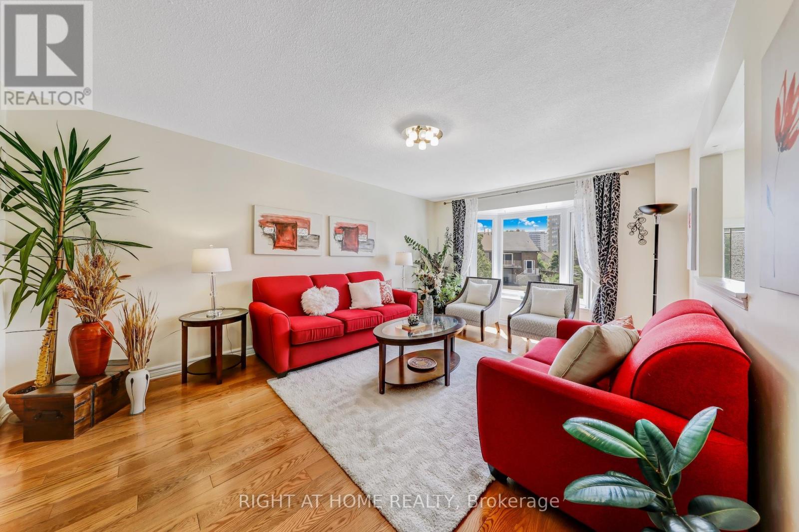 Property at 157 DOLLERY COURT image 3