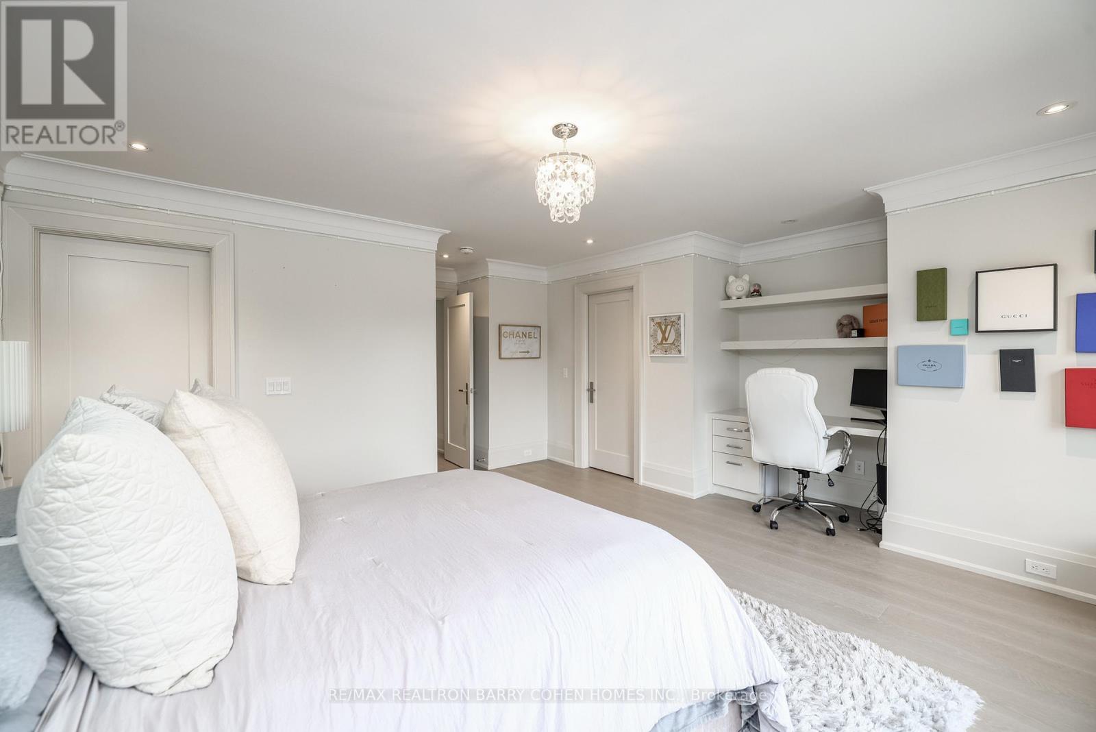 6 Stubbs Drive, Toronto, Ontario  M2L 2R1 - Photo 23 - C12241915