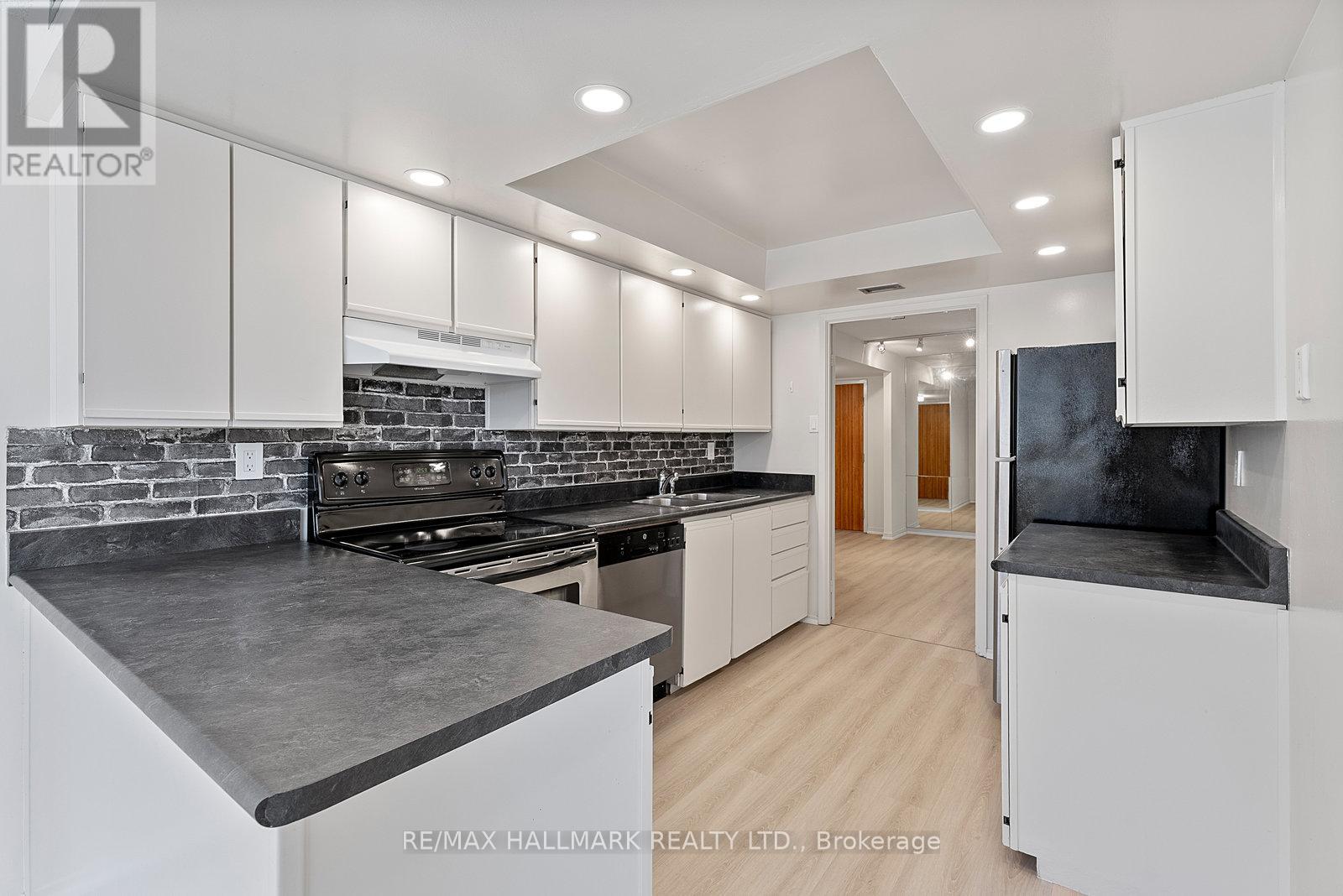 1107 - 360 Bloor Street E, Toronto, Ontario  M4W 3M3 - Photo 17 - C12241939