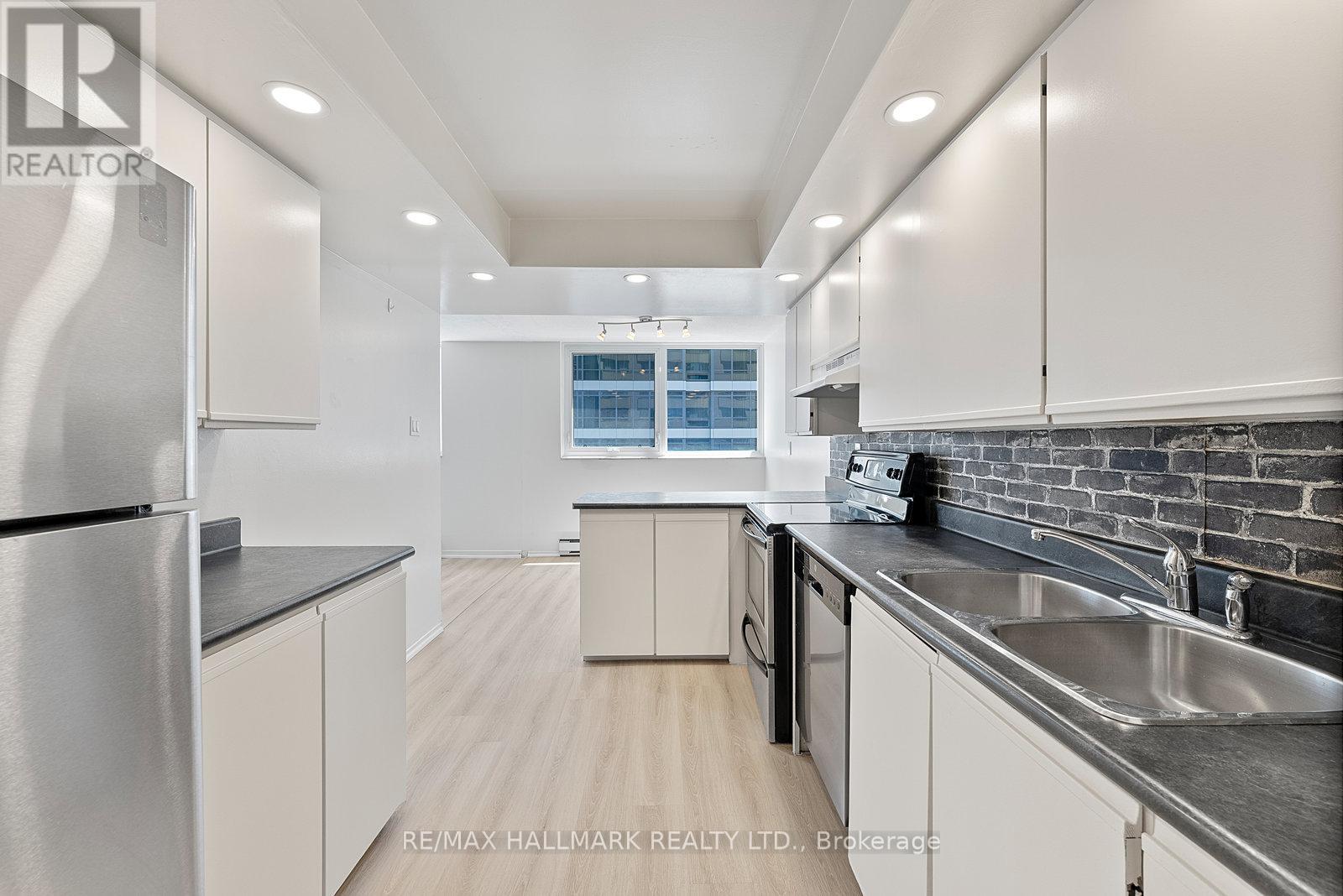 1107 - 360 Bloor Street E, Toronto, Ontario  M4W 3M3 - Photo 20 - C12241939