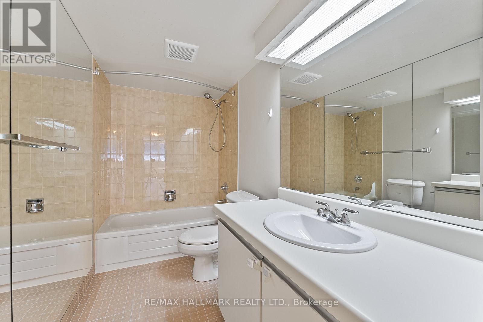 1107 - 360 Bloor Street E, Toronto, Ontario  M4W 3M3 - Photo 27 - C12241939