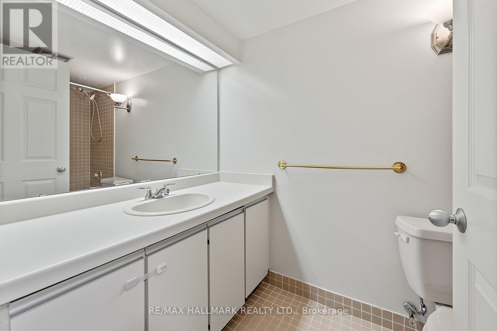 1107 - 360 Bloor Street E, Toronto, Ontario  M4W 3M3 - Photo 32 - C12241939