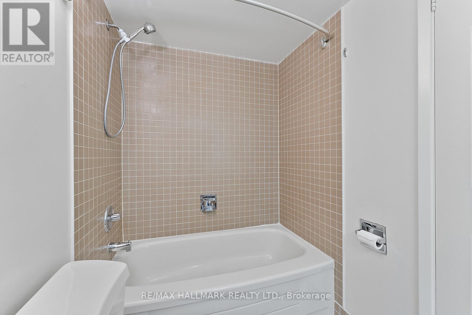1107 - 360 Bloor Street E, Toronto, Ontario  M4W 3M3 - Photo 33 - C12241939