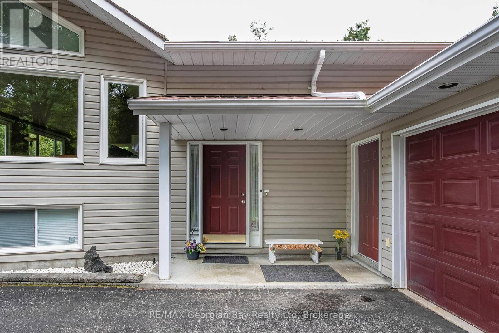 Property at 166 ALBIN ROAD image 2