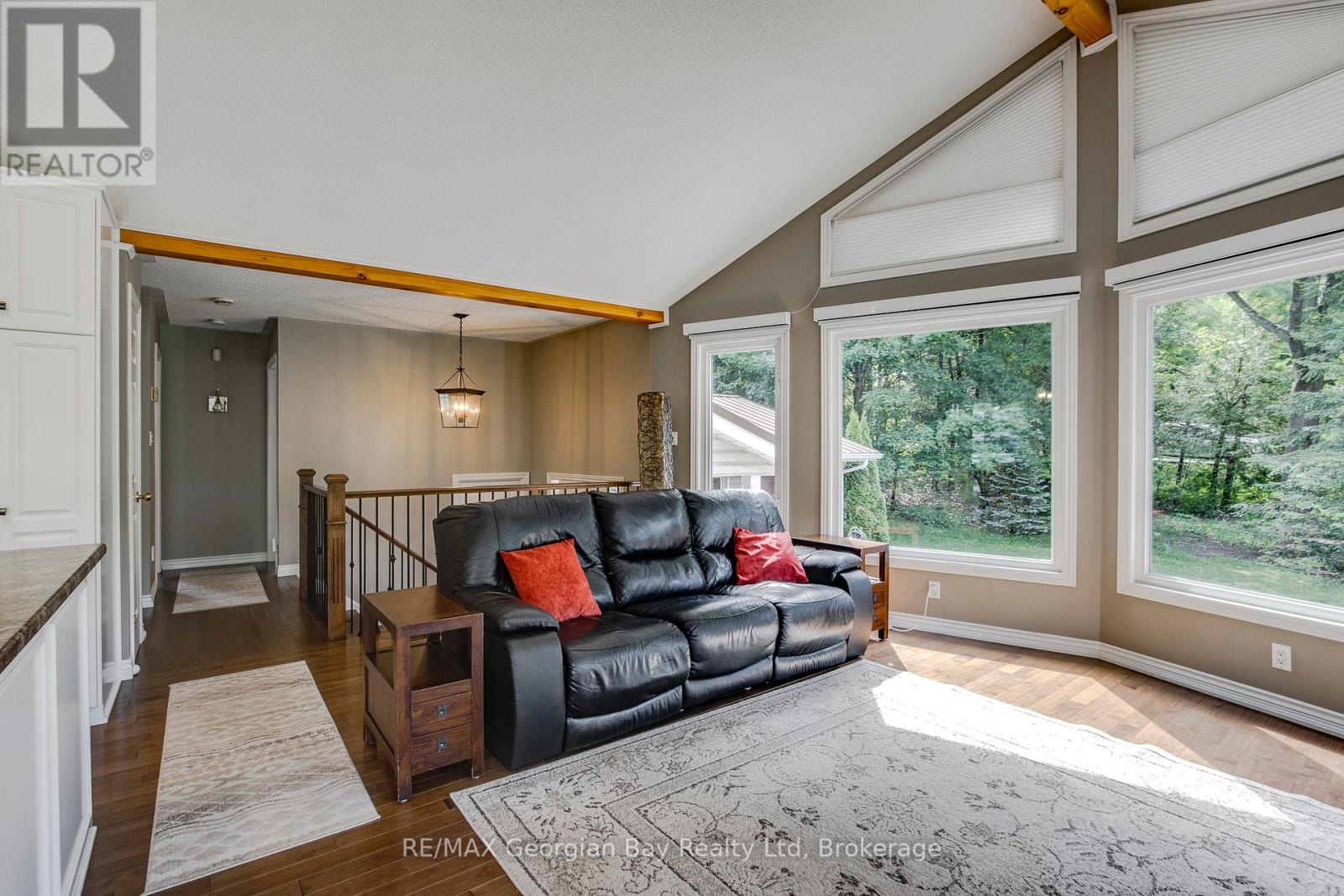 Property at 166 ALBIN ROAD image 5