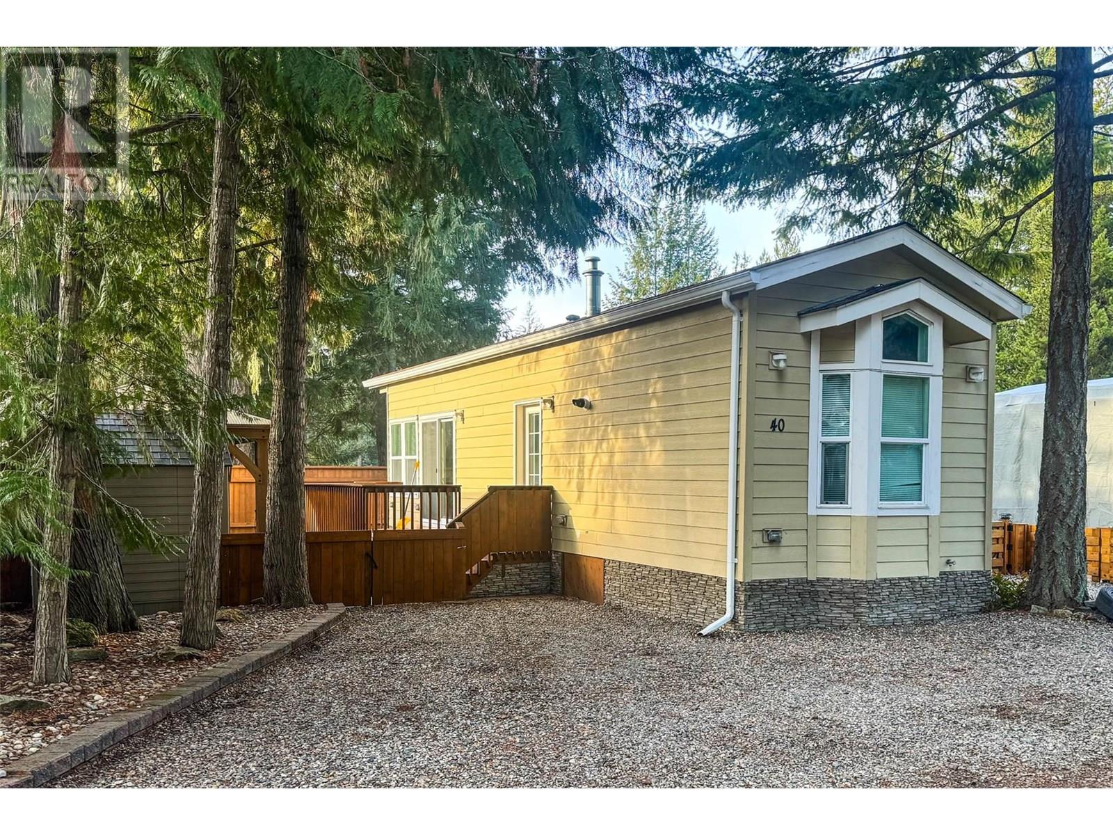 3980 Squilax Anglemont Road Unit# 40, scotch creek, British Columbia V0E1M5