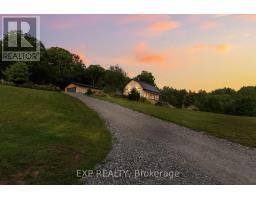 263 KUNO ROAD, Carlow/Mayo, Ontario