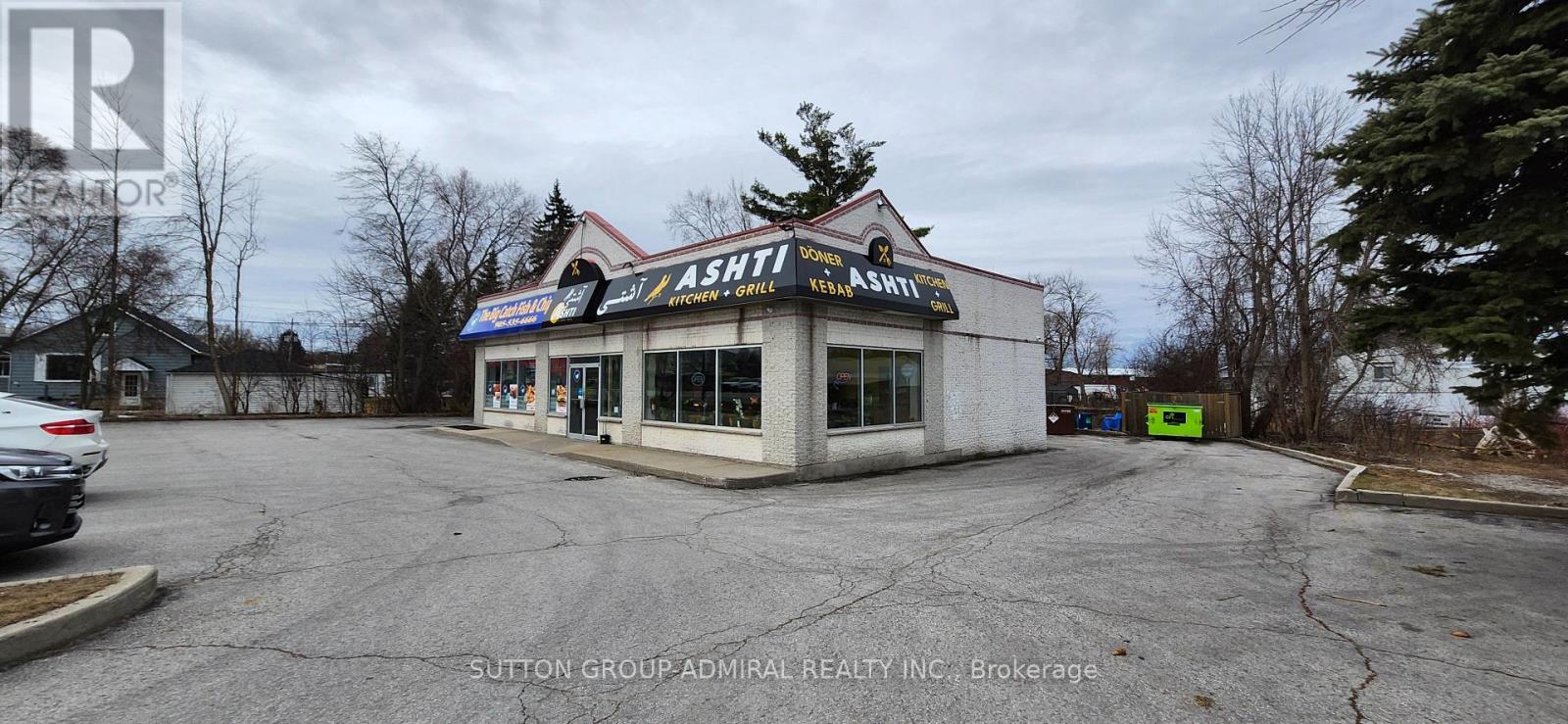 A - 256 The Queensway Street, Georgina, Ontario  L4P 2B1 - Photo 2 - N12241867