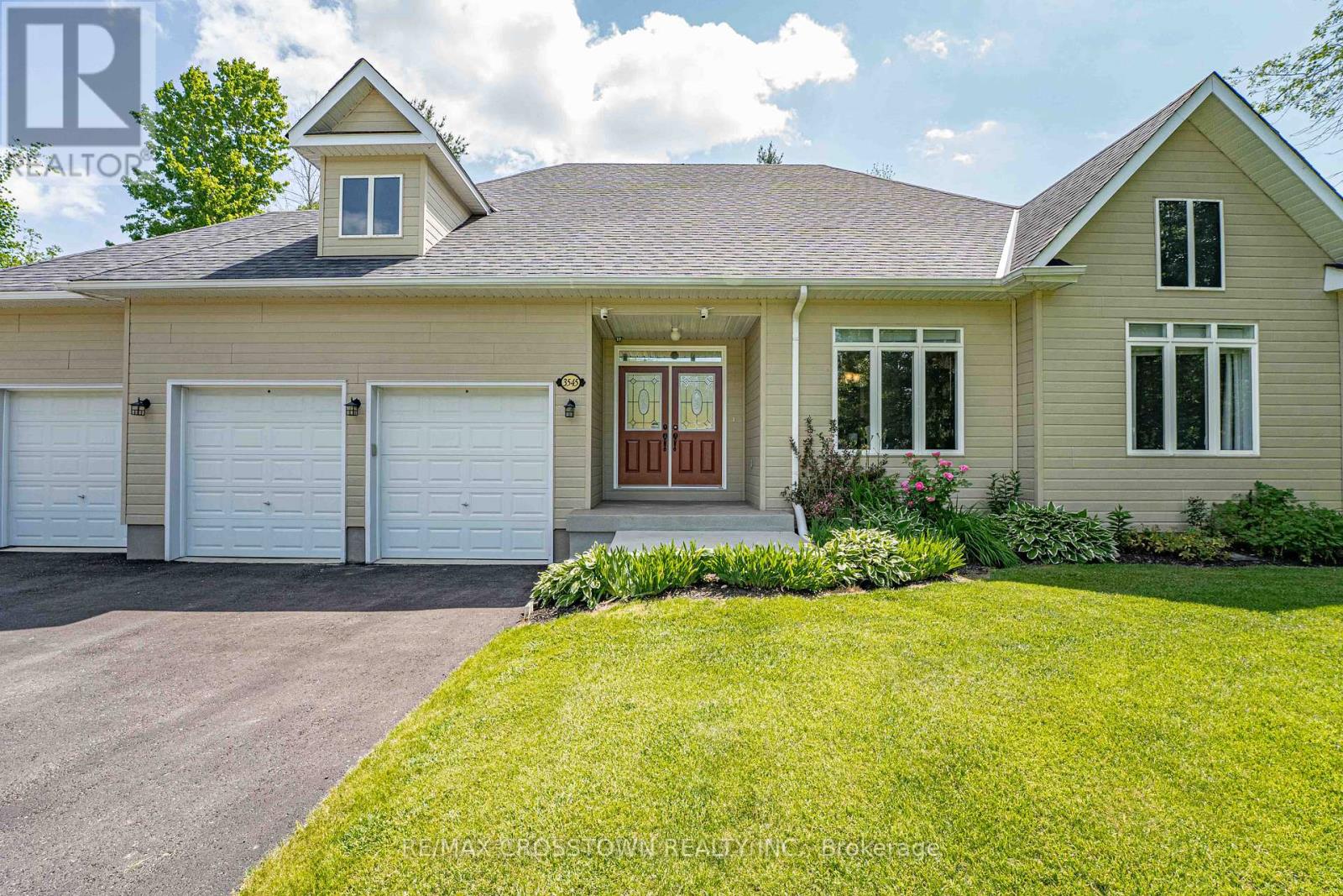 Property at 3545 TIMBERLINE AVENUE image 3