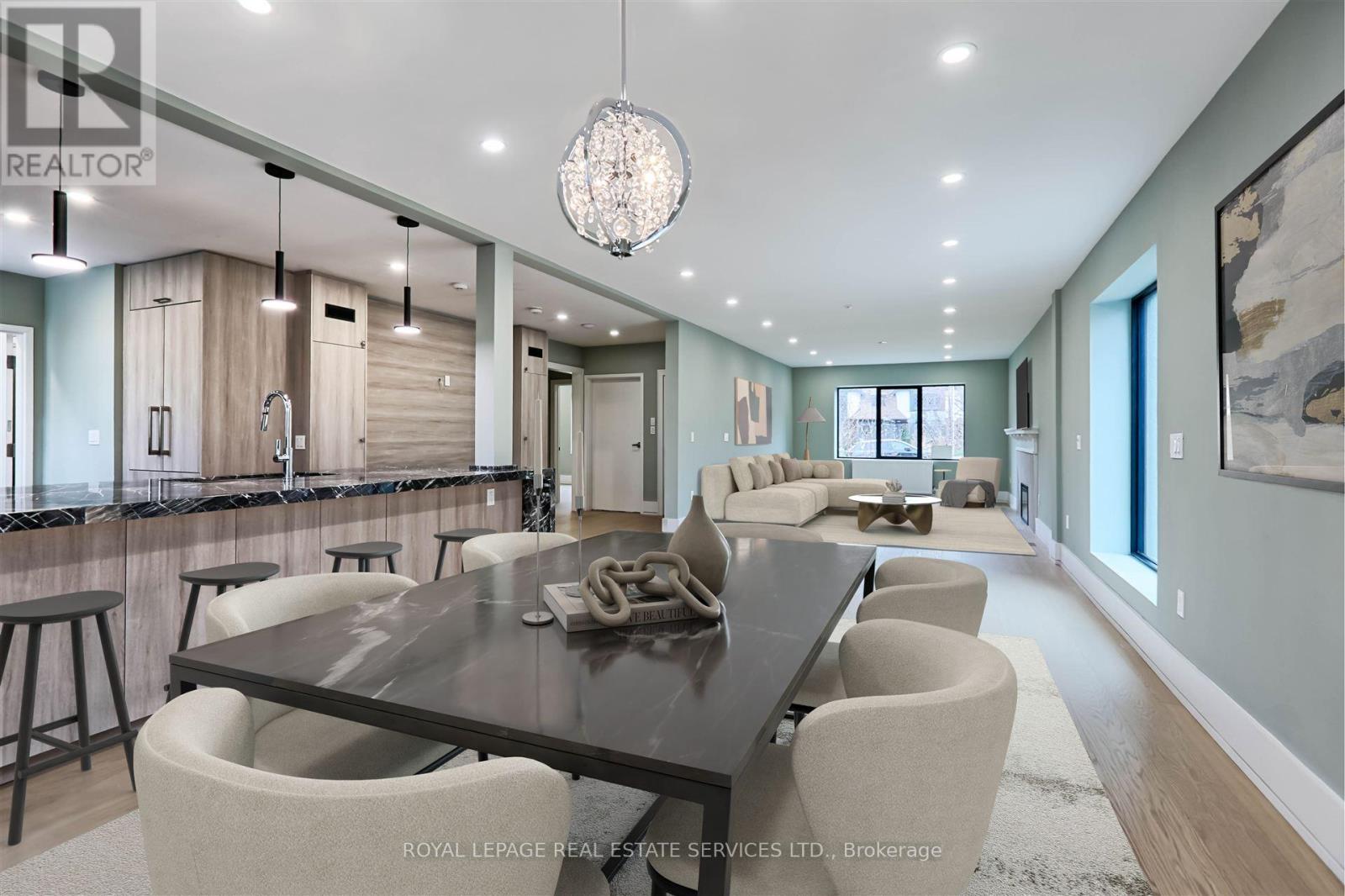 Property at 324 RIVERSIDE DRIVE image 3