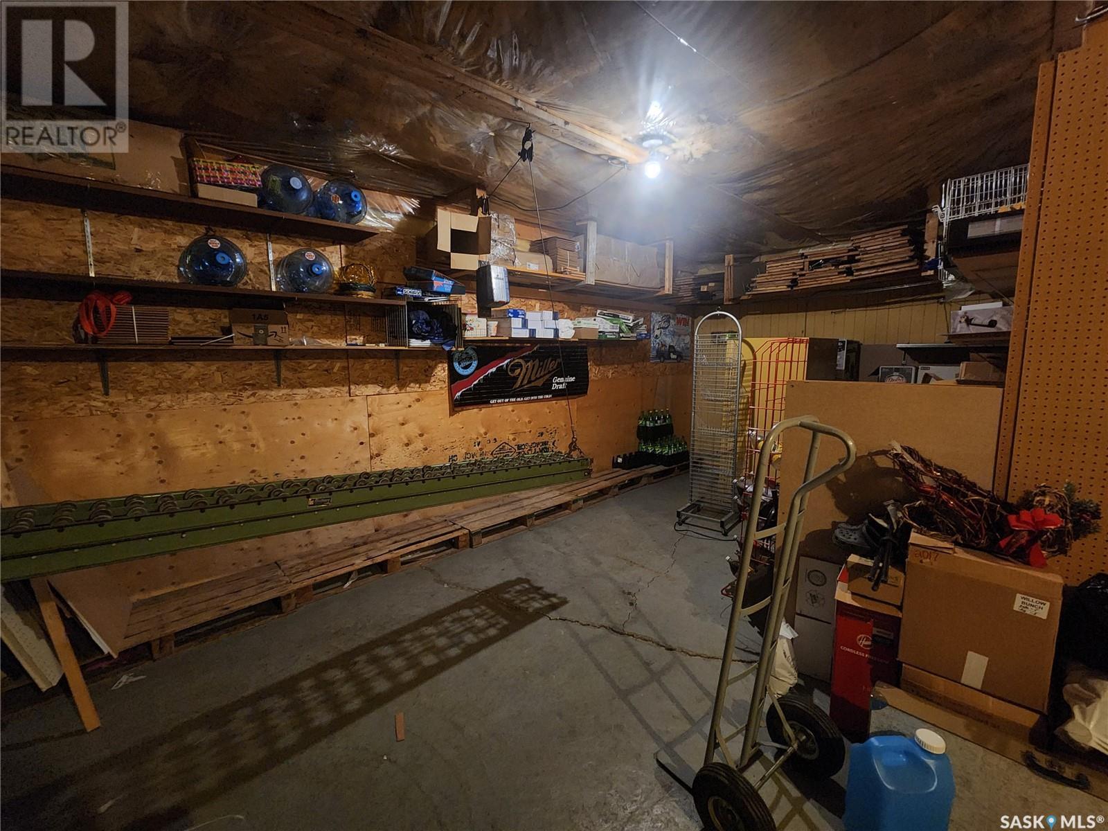 38 Edouard Beaupre Street, Willow Bunch, Saskatchewan  S0H 4K0 - Photo 15 - SK010524